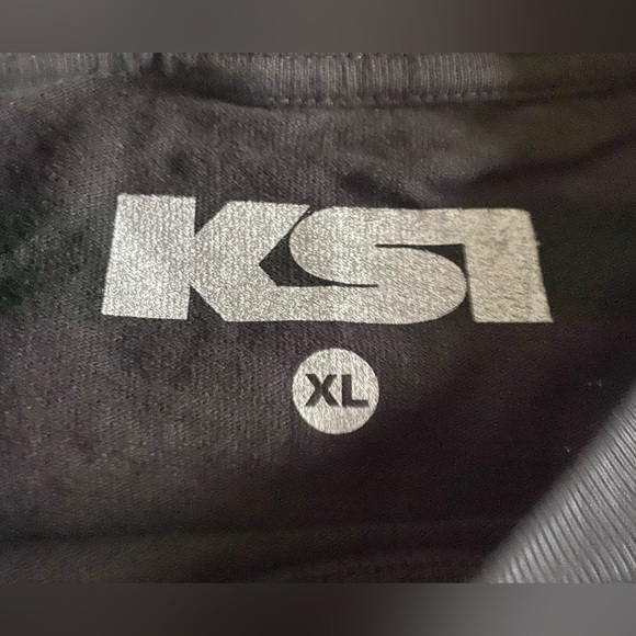 Lot Of 2 KSI T-shirts men’s Size XL NWOT ALL OVER THE PLACE music concert merch - Picture 4 of 4